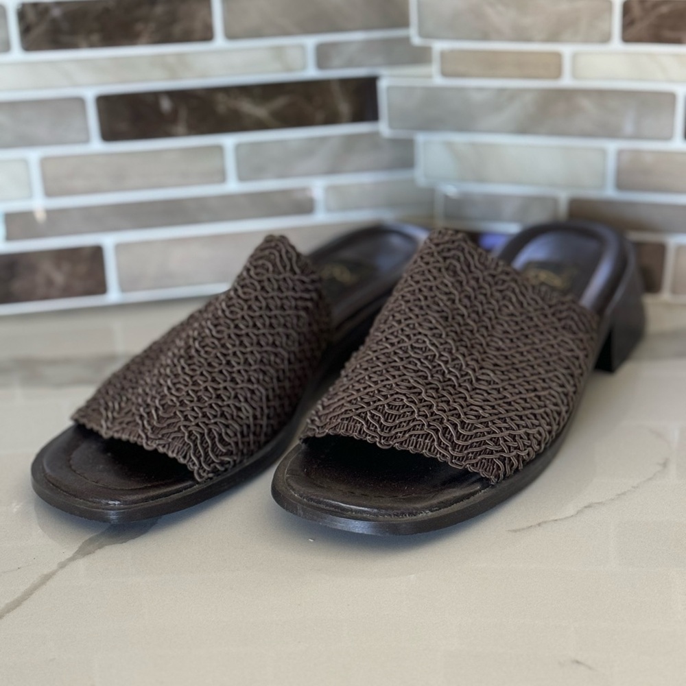 EUC- Brown slide, 2 inch heel